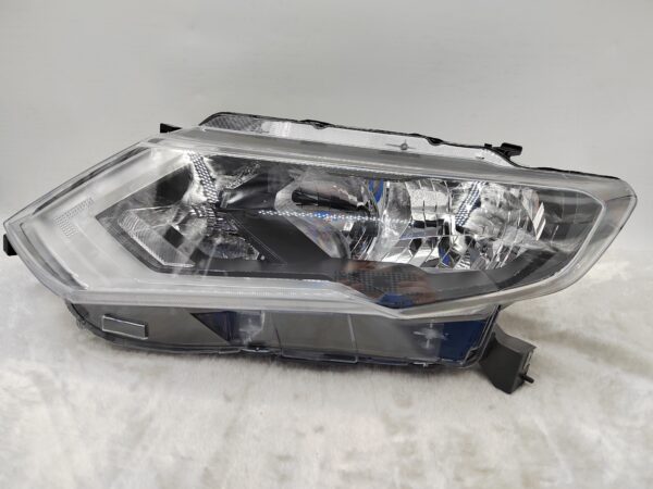 NISSAN X-TRAIL T32 2017-2019 HALOGEN L.H.S HEADLIGHT ASSEMBLY