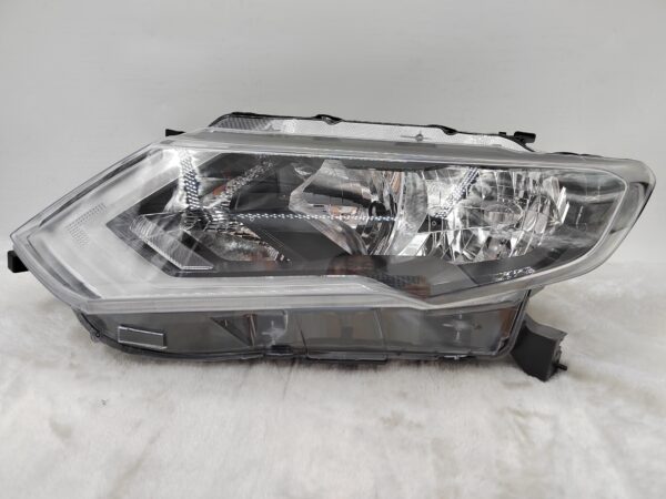 NISSAN X-TRAIL T32 2017-2019 HALOGEN L.H.S HEADLIGHT ASSEMBLY