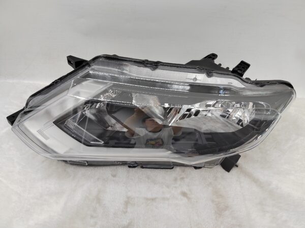 NISSAN X-TRAIL T32 2017-2019 HALOGEN L.H.S HEADLIGHT ASSEMBLY