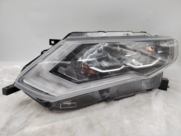 NISSAN X-TRAIL T32 2017-2019 LED L.H.S HEADLIGHT ASSEMBLY