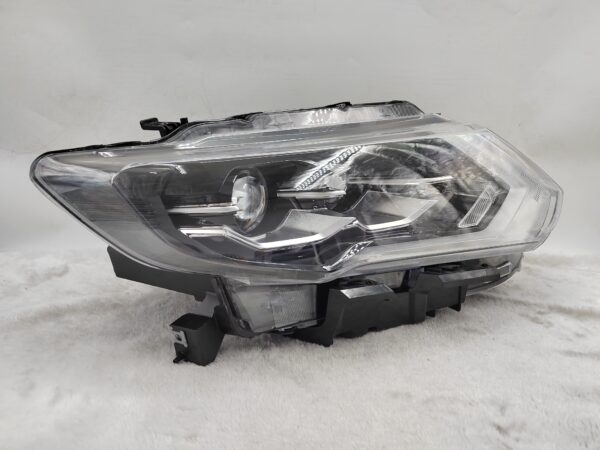 NISSAN X-TRAIL T32 2017-2019 LED R.H.S HEADLIGHT ASSEMBLY