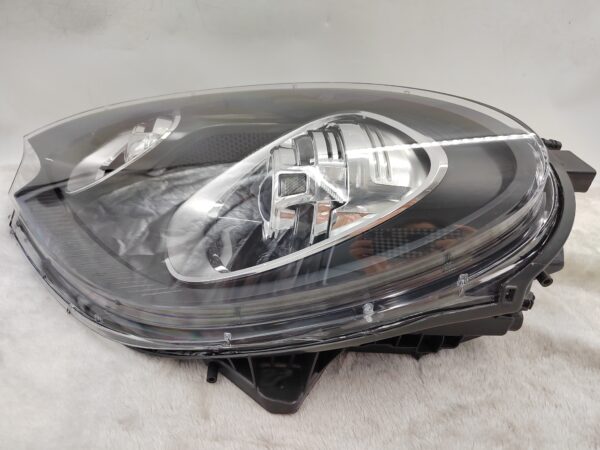 PORSCHE MACAN 2014-2018 XENON L.H.S HEADLIGHT ASSEMBLY