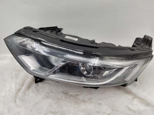 RENAULT KOLEOS 2016-2020 HALOGEN L.H.S HEADLIGHT ASSEMBLY