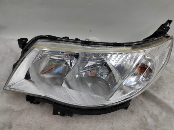 SUBARU FORESTER 2009-2012 HALOGEN L.H.S HEADLIGHT ASSEMBLY