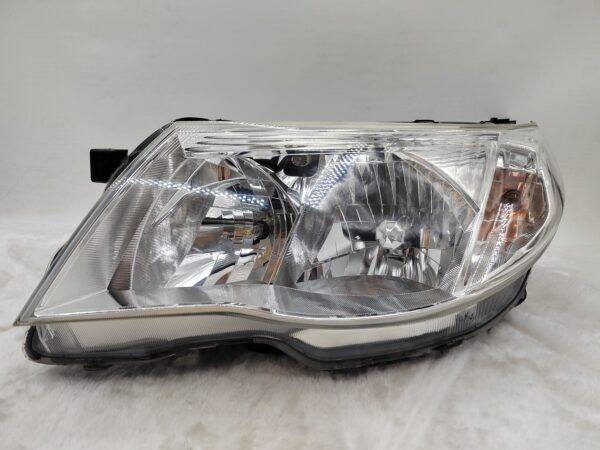 SUBARU FORESTER 2009-2012 HALOGEN L.H.S HEADLIGHT ASSEMBLY