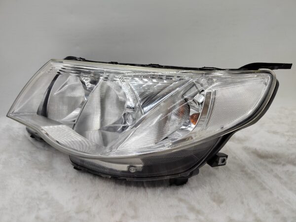 SUBARU FORESTER 2009-2012 HALOGEN L.H.S HEADLIGHT ASSEMBLY