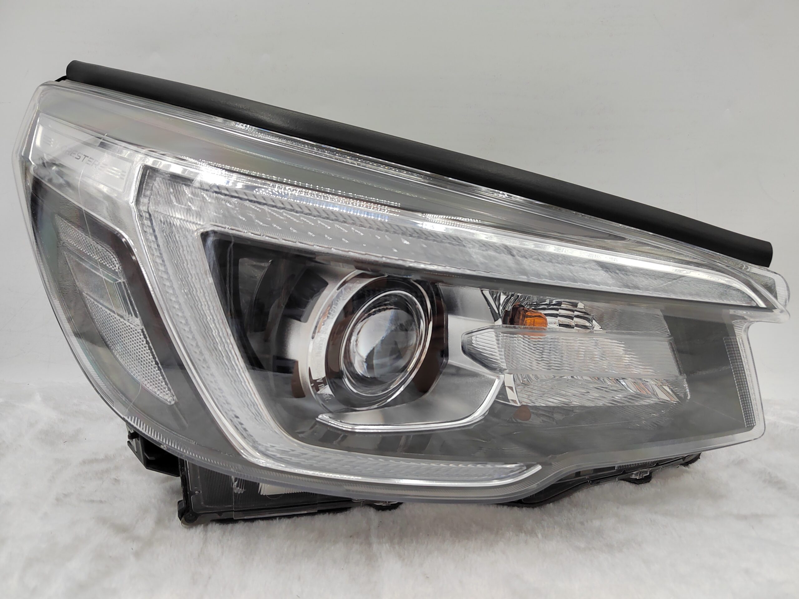 SUBARU FORESTER 2019-2021 LED R.H.S HEADLIGHT ASSEMBLY