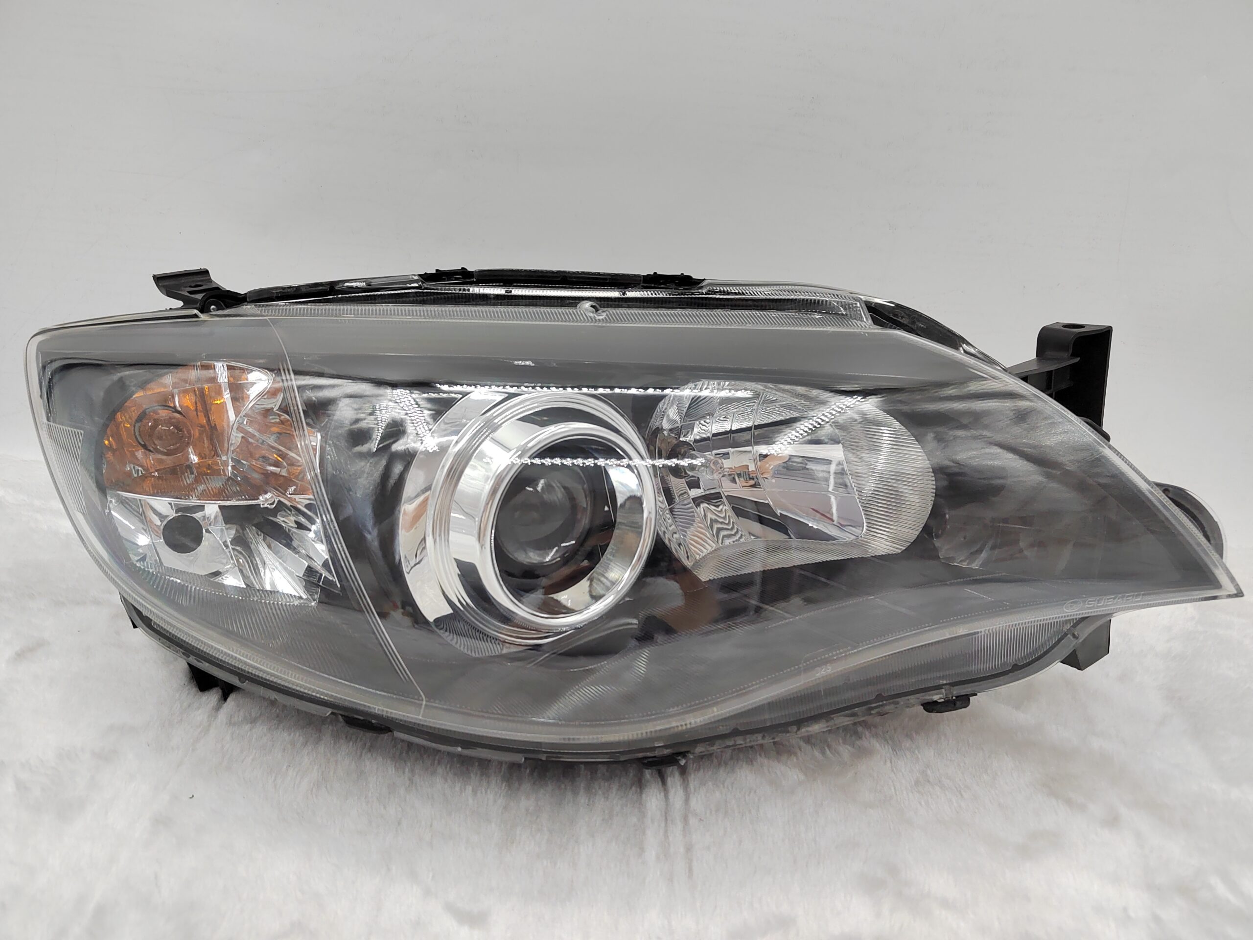 SUBARU IMPREZA 2008-2011 LENS XENON R.H.S HEADLIGHT ASSEMBLY