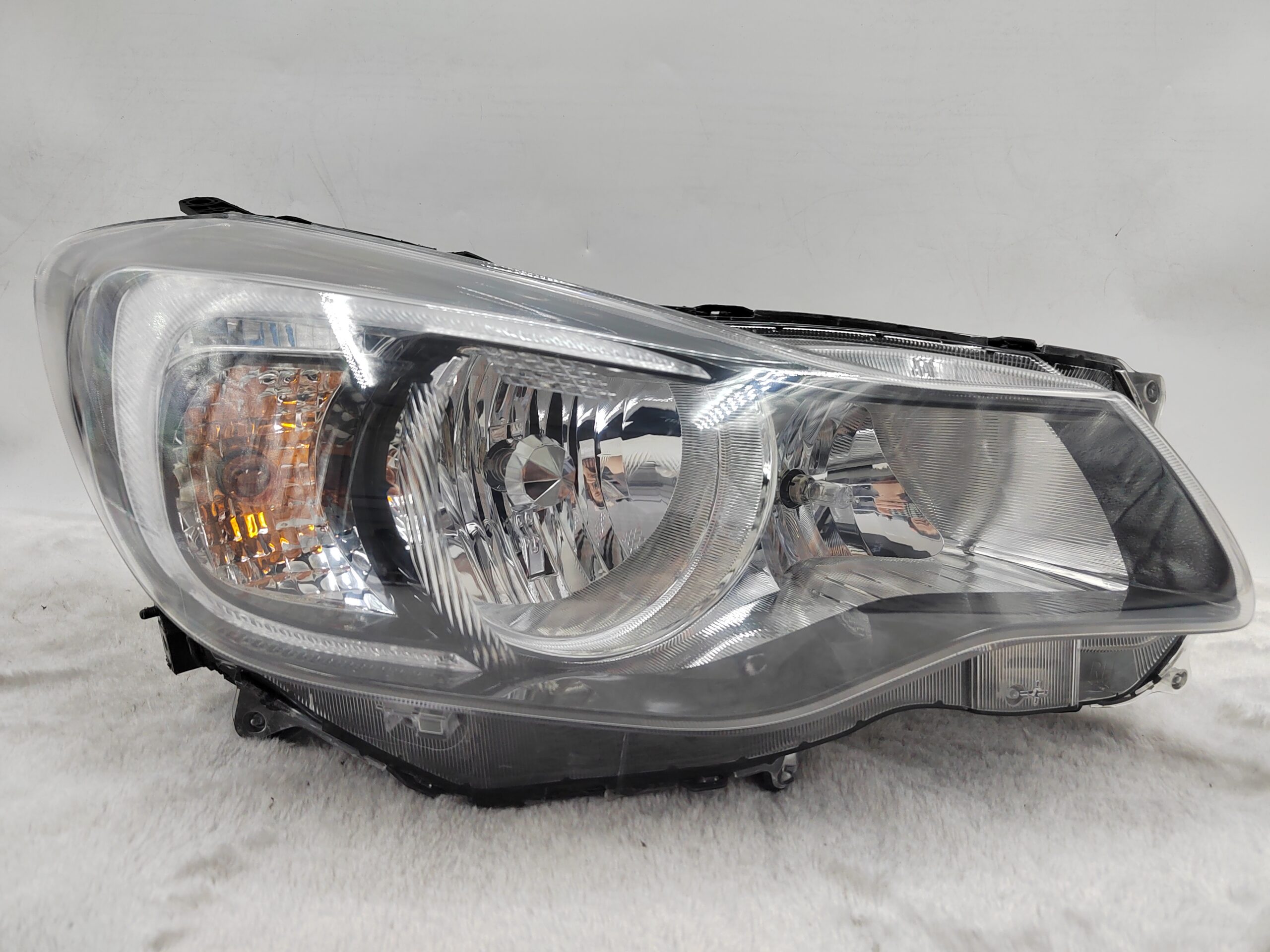 SUBARU IMPREZA 2012-2016 HALOGEN R.H.S HEADLIGHT ASSEMBLY