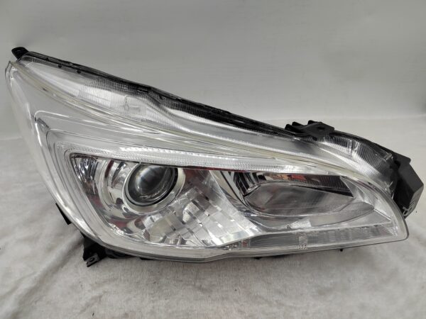 SUBARU LIBERTY OUTBACK 2015-2017 HALOGEN R.H.S HEADLIGHT ASSEMBLY