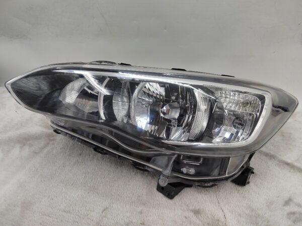 SUBARU XV 2017-2019 HALOGEN L.H.S HEADLIGHT ASSEMBLY