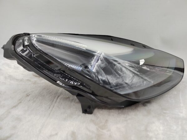 TESLA MODEL 3 2020-2022 LED R.H.S HEADLIGHT ASSEMBLY