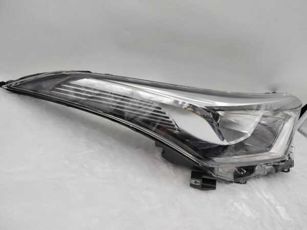 TOYOTA C-HR 2016-2019 LED R.H.S HEADLIGHT ASSEMBLY