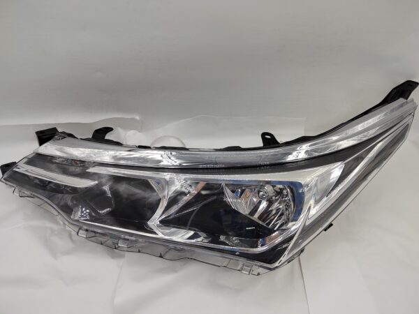 TOYOTA COROLLA 2017-2018 HALOGEN L.H.S HEADLIGHT ASSEMBLY