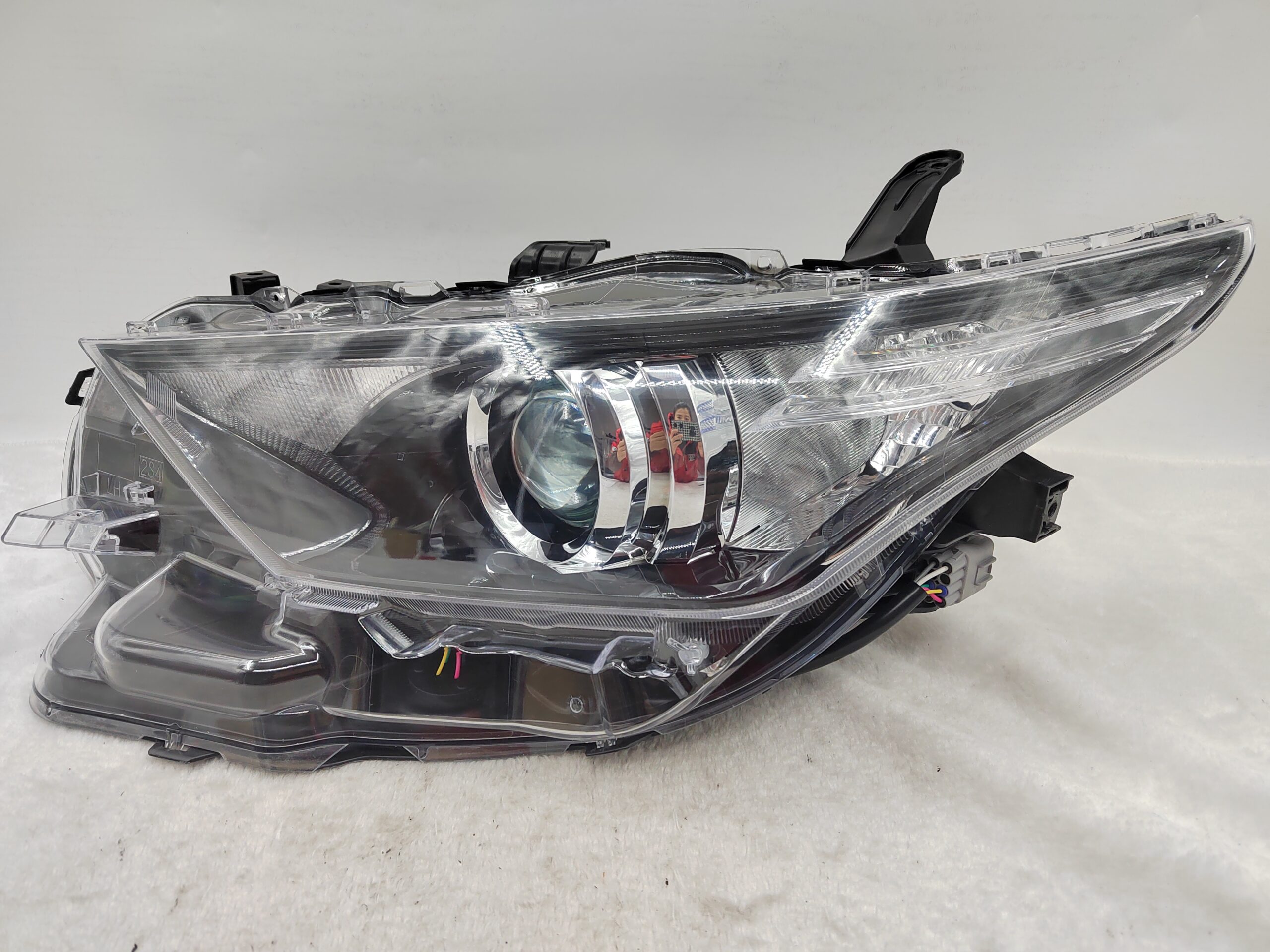 TOYOTA COROLLA AURIS NZE181H 2015-2018 HALOGEN L.H.S HEADLIGHT ASSEMBLY