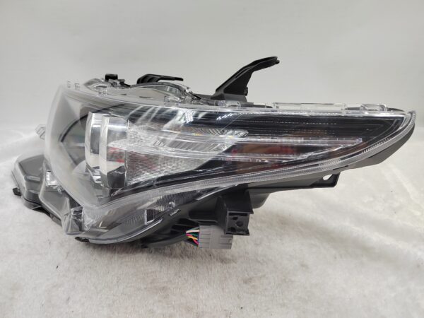 TOYOTA COROLLA AURIS NZE181H 2015-2018 HALOGEN L.H.S HEADLIGHT ASSEMBLY