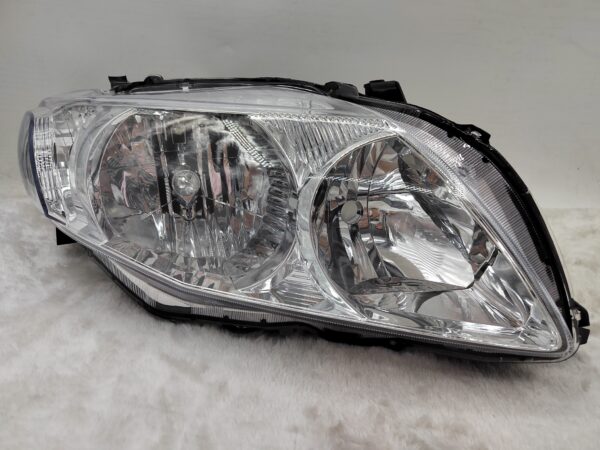 TOYOTA COROLLA E150 2007-2010 HALOGEN R.H.S HEADLIGHT ASSEMBLY