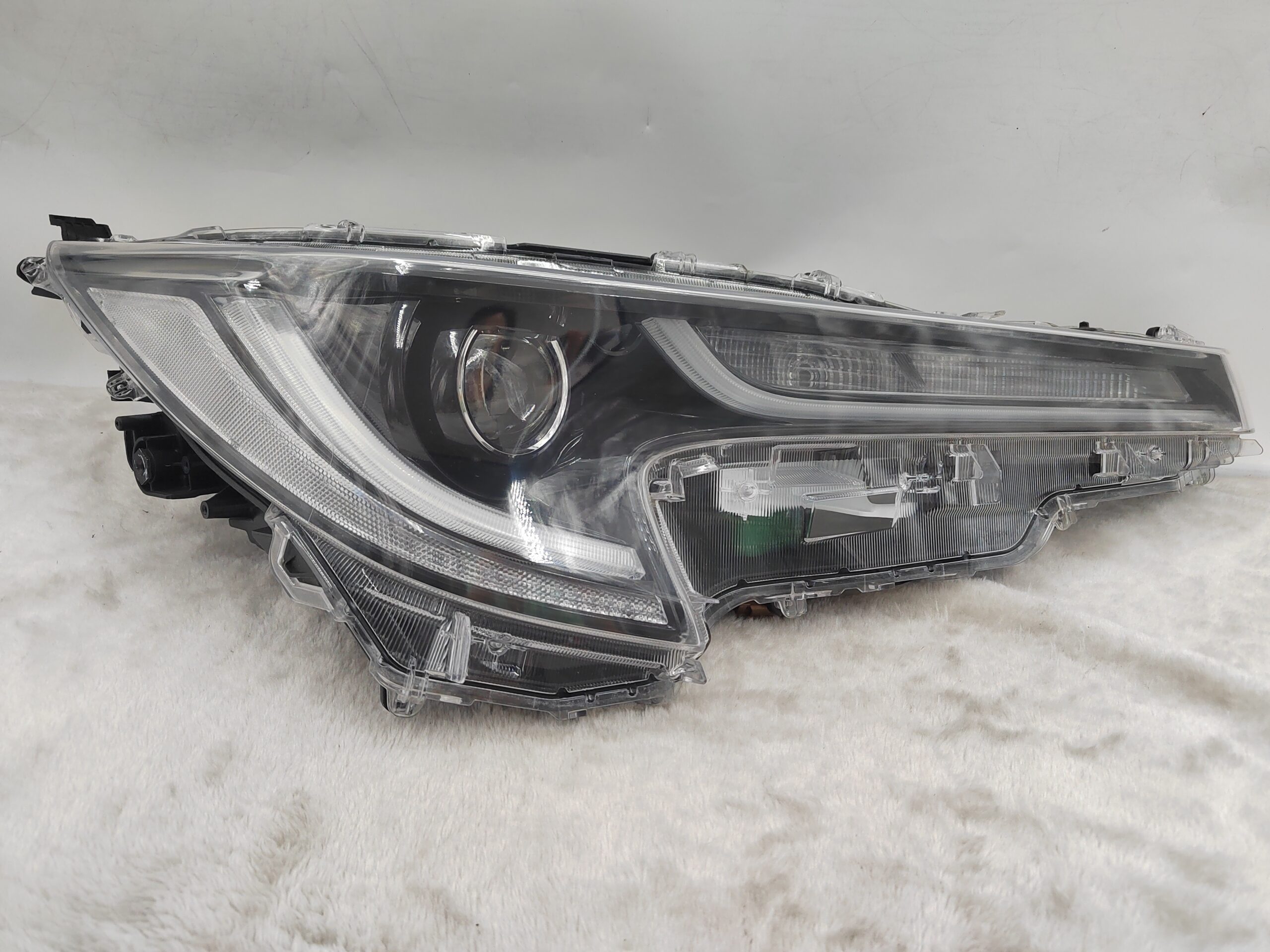 TOYOTA COROLLA E21 LEVIN 2019-2021 LENS LED R.H.S HEADLIGHT ASSEMBLY