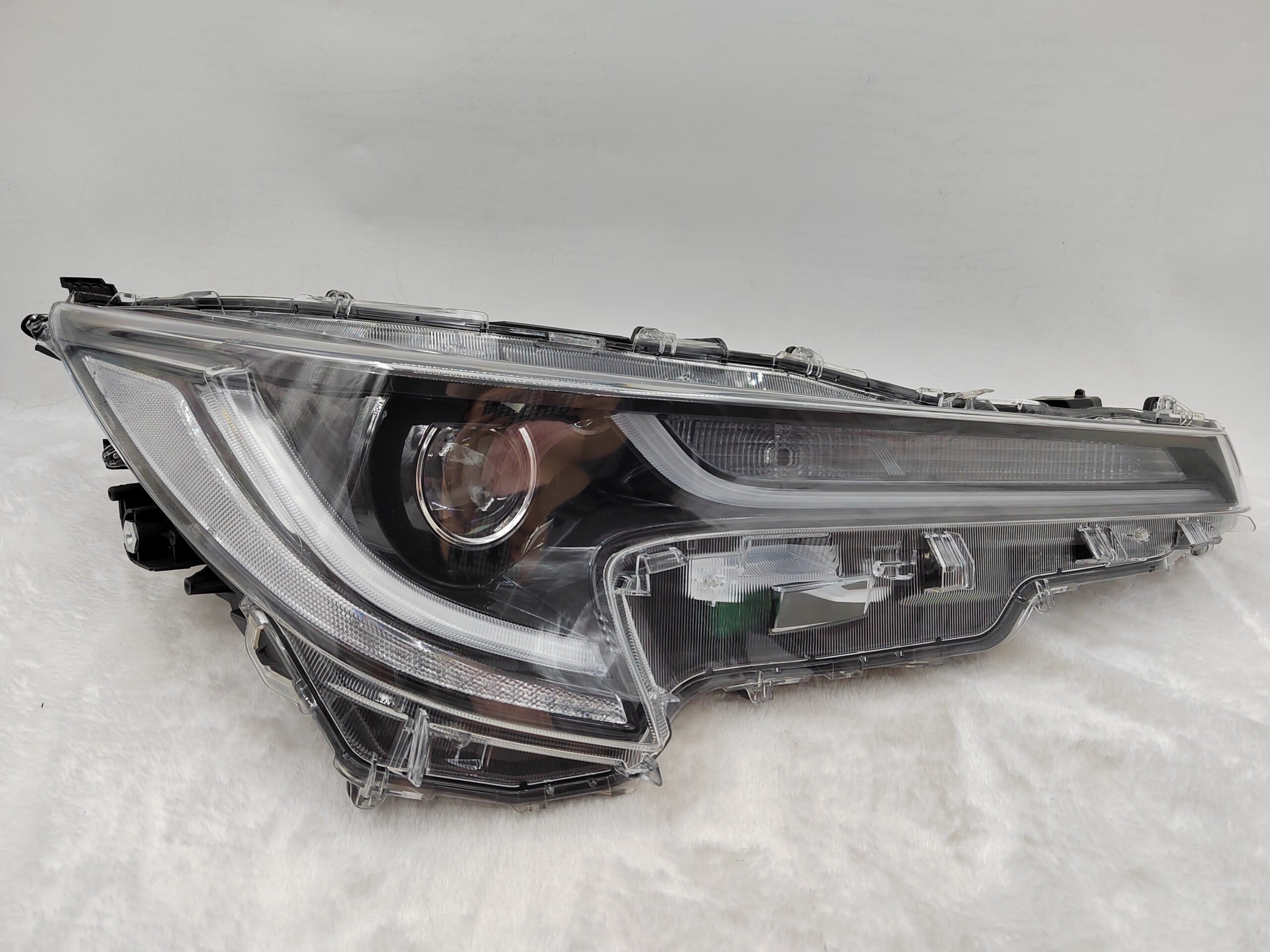 TOYOTA COROLLA E21 LEVIN 2019-2021 LENS LED R.H.S HEADLIGHT ASSEMBLY