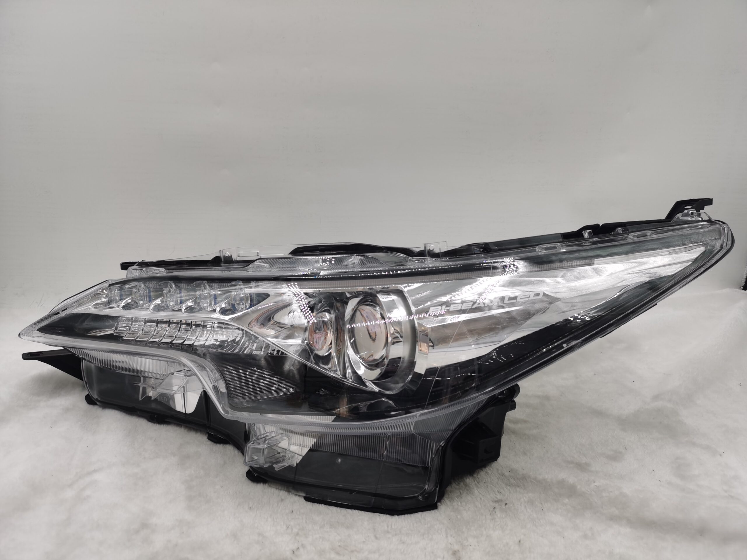 TOYOTA FORTUNER 2 AN160 2016-2020 LED L.H.S HEADLIGHT ASSEMBLY