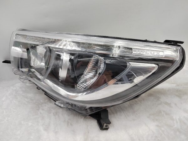 TOYOTA HILUX REVO 2015-2019 LED L.H.S HEADLIGHT ASSEMBLY