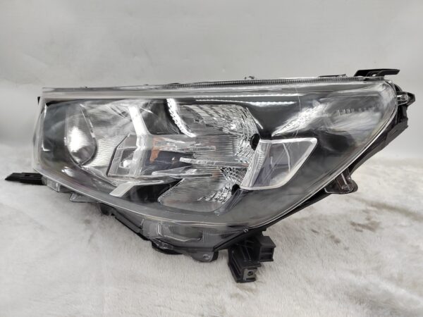 TOYOTA HILUX REVO 2020-2023 HALOGEN L.H.S HEADLIGHT ASSEMBLY