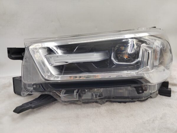 TOYOTA HILUX REVO 2020-2023 LED L.H.S HEADLIGHT ASSEMBLY