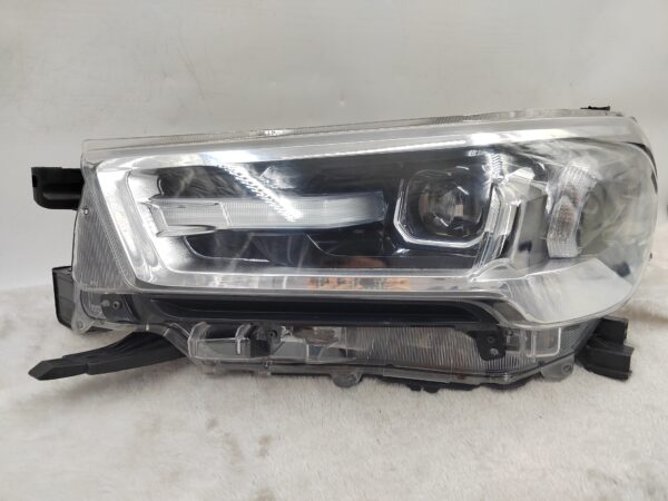 TOYOTA HILUX REVO 2020-2023 LED L.H.S HEADLIGHT ASSEMBLY