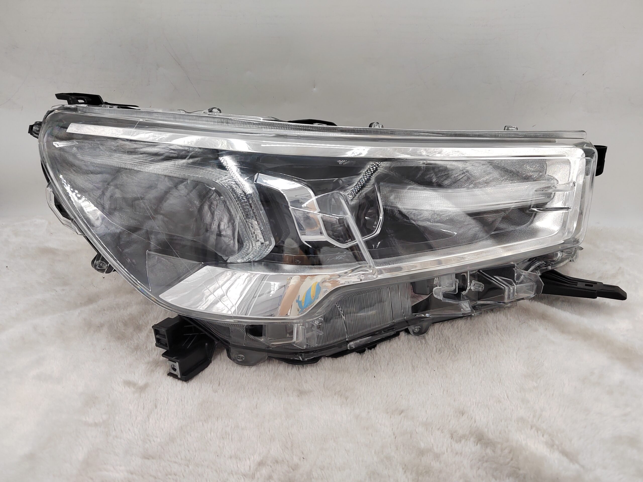 TOYOTA HILUX REVO 2020-2023 LED R.H.S HEADLIGHT ASSEMBLY