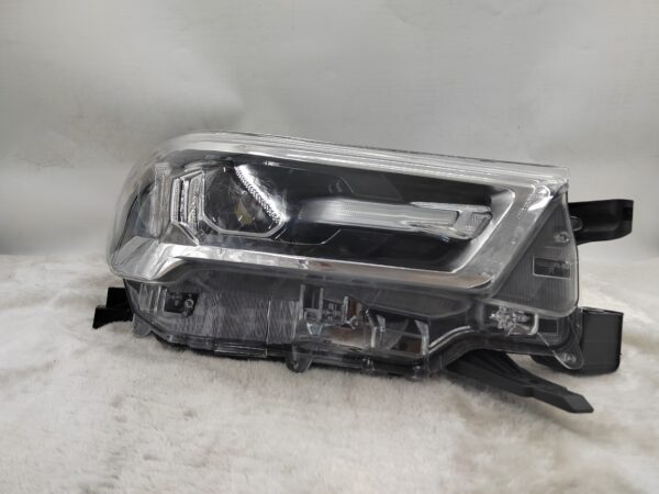 TOYOTA HILUX REVO 2020-2023 LED R.H.S HEADLIGHT ASSEMBLY