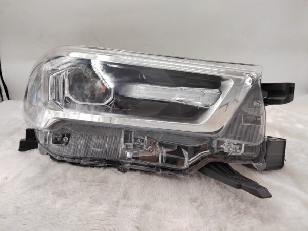 TOYOTA HILUX REVO 2020-2023 LED R.H.S HEADLIGHT ASSEMBLY