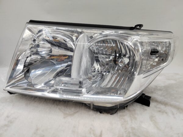 TOYOTA LANDCRUISER 200 SERIES URJ202R 2009-2015 HALOGEN L.H.S HEADLIGHT ASSEMBLY