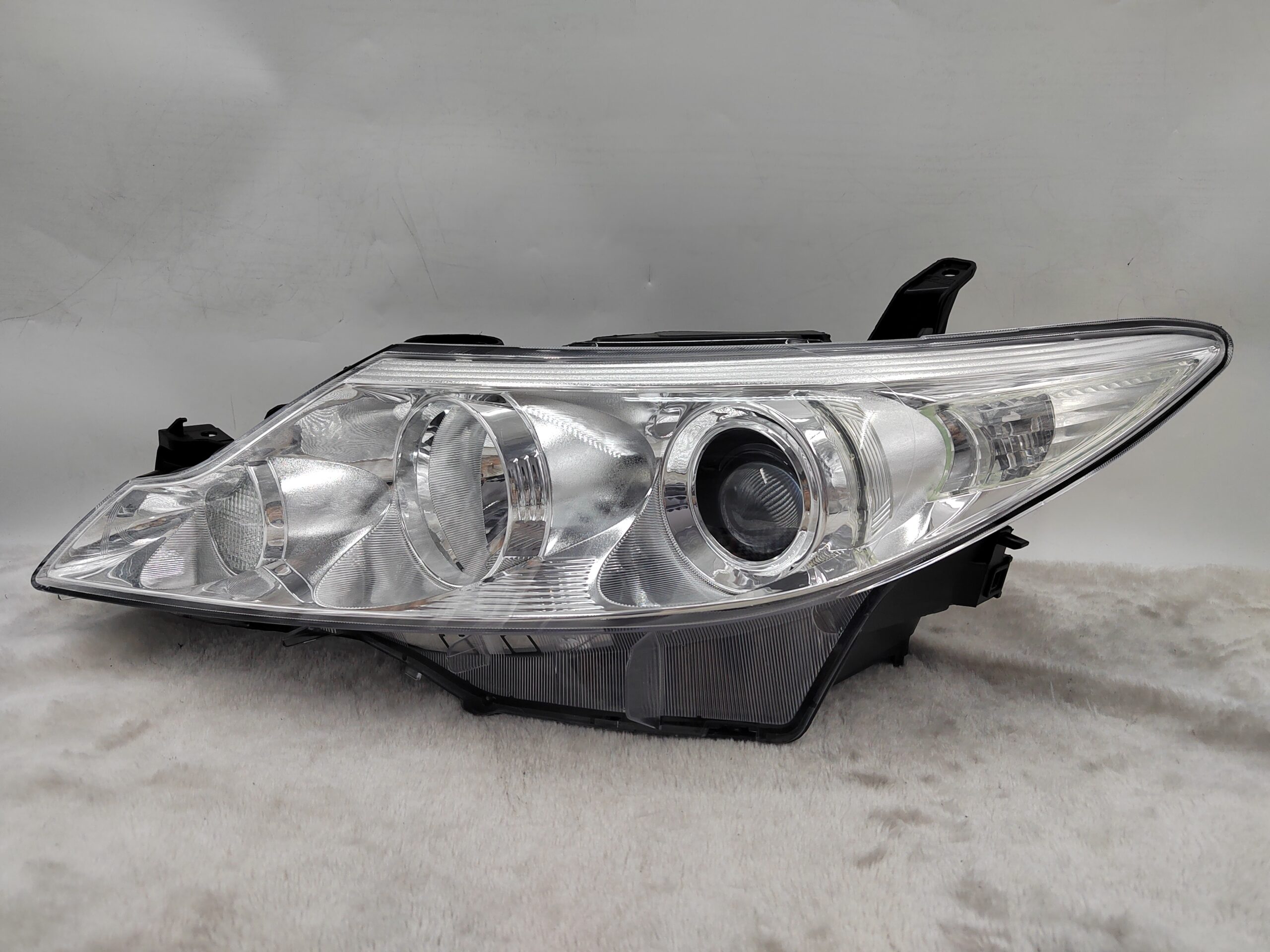 TOYOTA PREVIA ESTIMA 2009-2019 LENS HALOGEN L.H.S HEADLIGHT ASSEMBLY