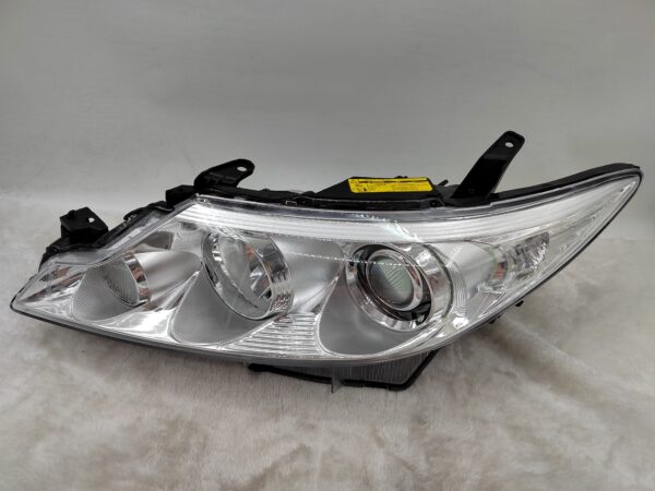 TOYOTA TARAGO/PREVIA ESTIMA 2009-2019 XENON L.H.S HEADLIGHT ASSEMBLY