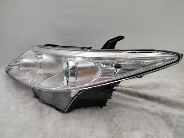 TOYOTA TARAGO/PREVIA ESTIMA 2009-2019 XENON L.H.S HEADLIGHT ASSEMBLY