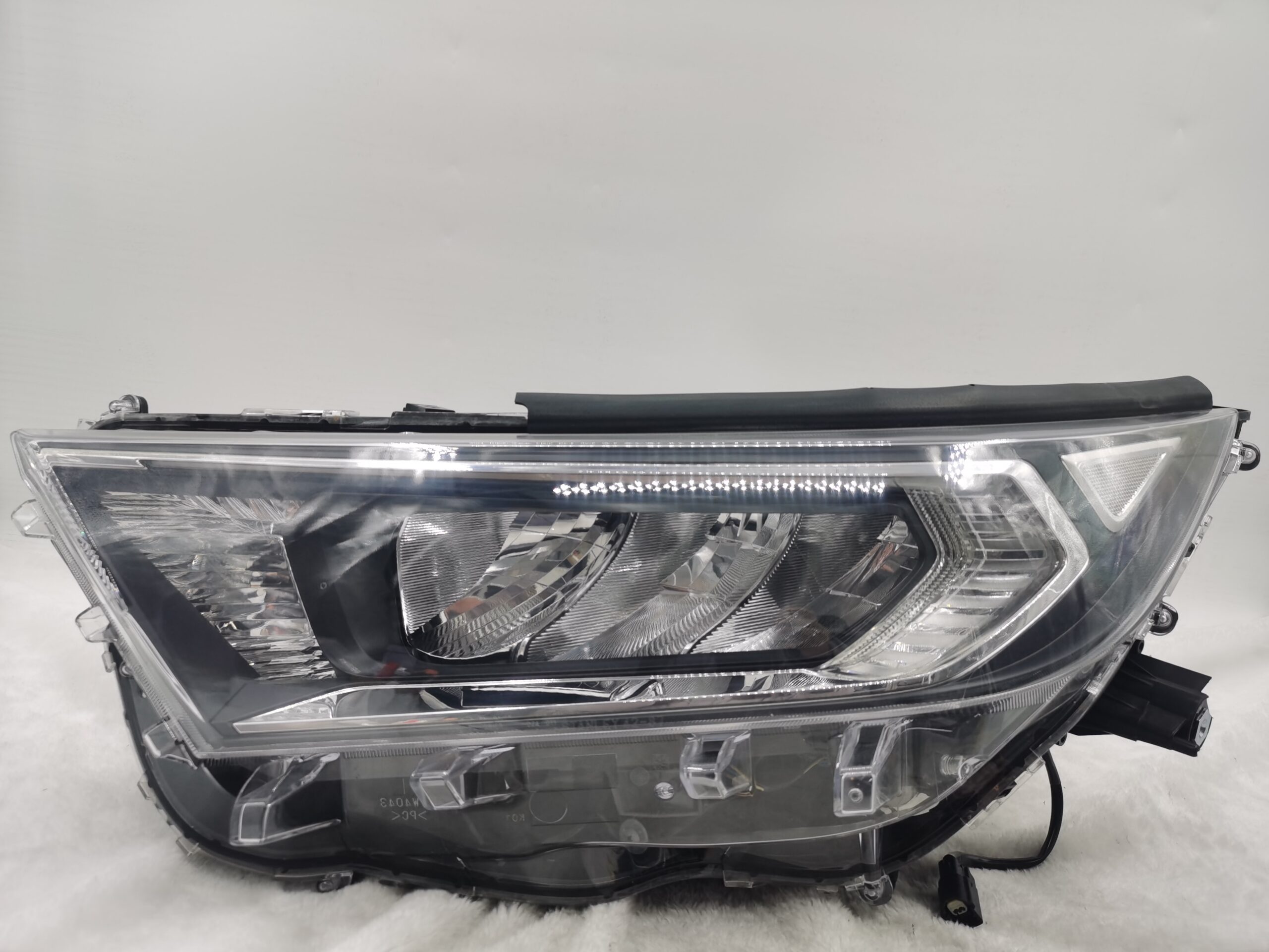 TOYOTA RAV4 V XA50 2019-2021 LED L.H.S HEADLIGHT ASSEMBLY