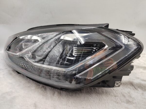 VOLKSWAGEN GOLF 2017-2019 LED L.H.S HEADLIGHT ASSEMBLY