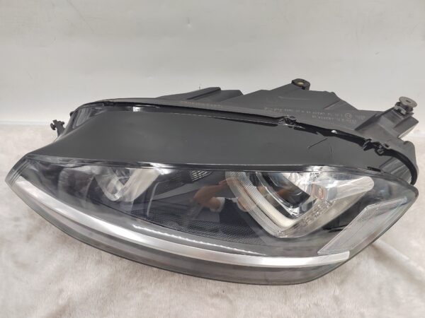 VOLKSWAGEN GOLF 2017-2019 XENON L.H.S HEADLIGHT ASSEMBLY