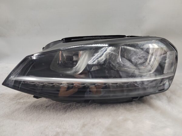 VOLKSWAGEN GOLF 2017-2019 XENON L.H.S HEADLIGHT ASSEMBLY