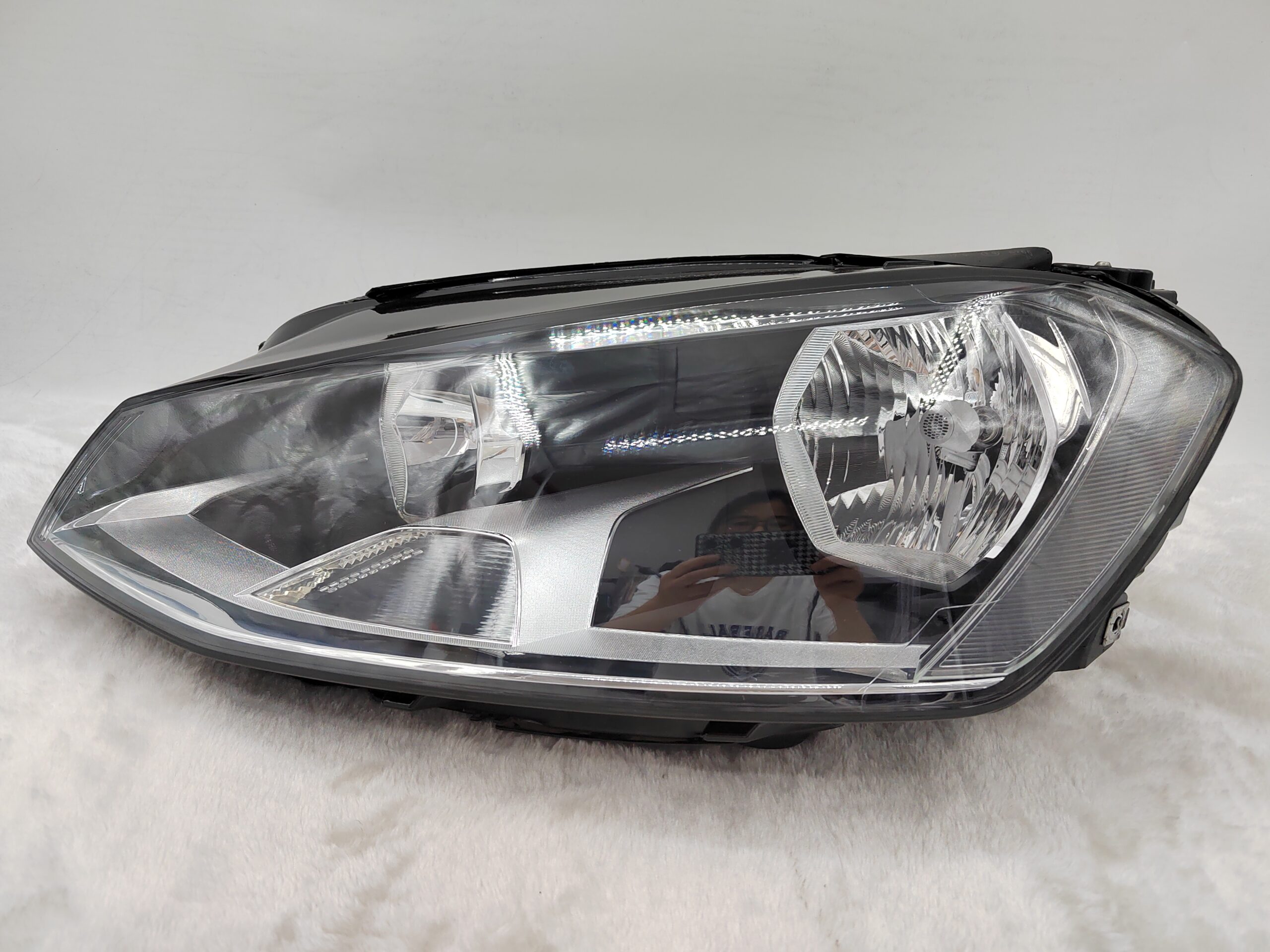 VOLKSWAGEN GOLF MK7 2014-2016 HALOGEN L.H.S HEADLIGHT ASSEMBLY