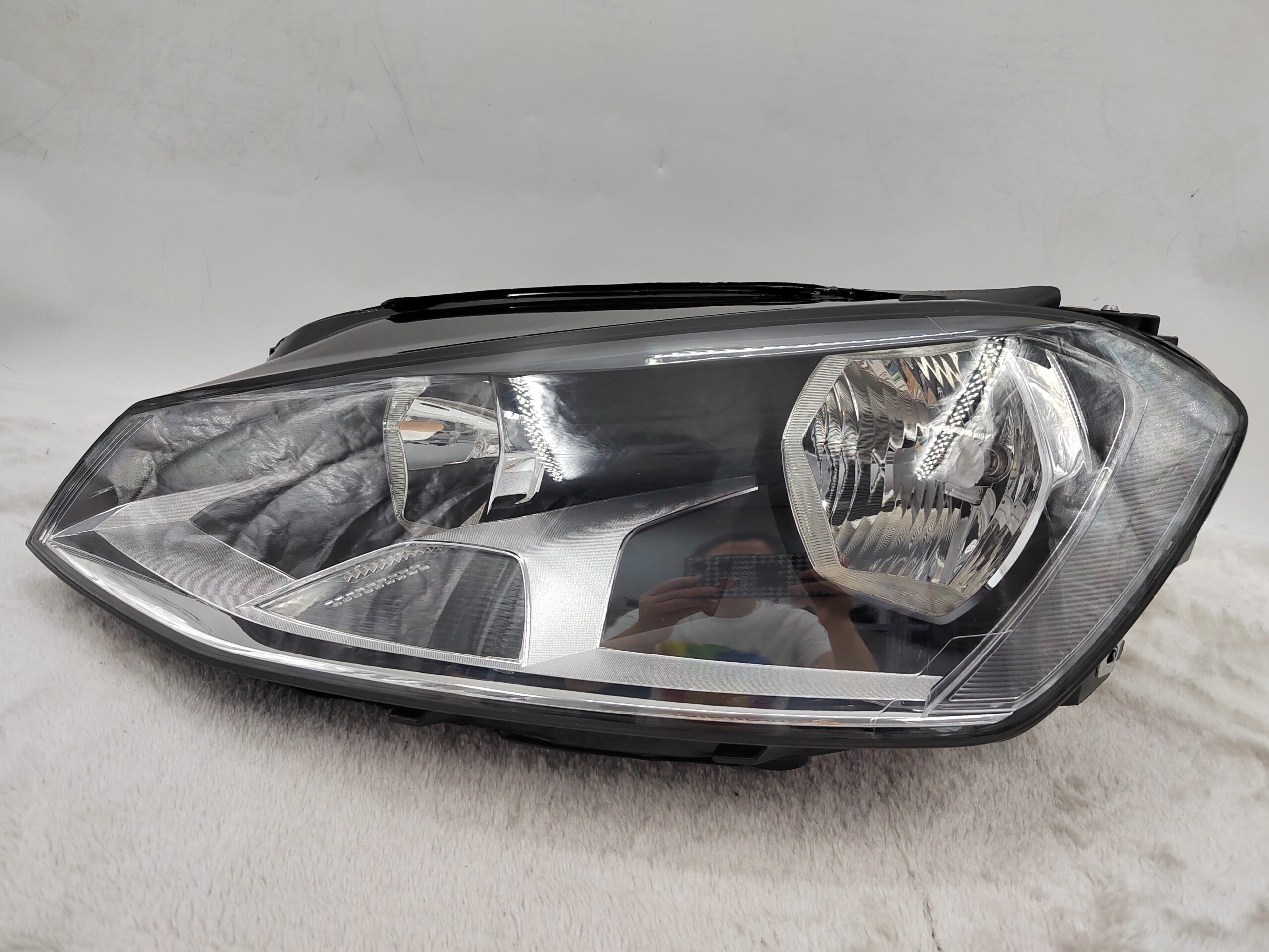 VOLKSWAGEN GOLF MK7 2014-2016 HALOGEN L.H.S HEADLIGHT ASSEMBLY