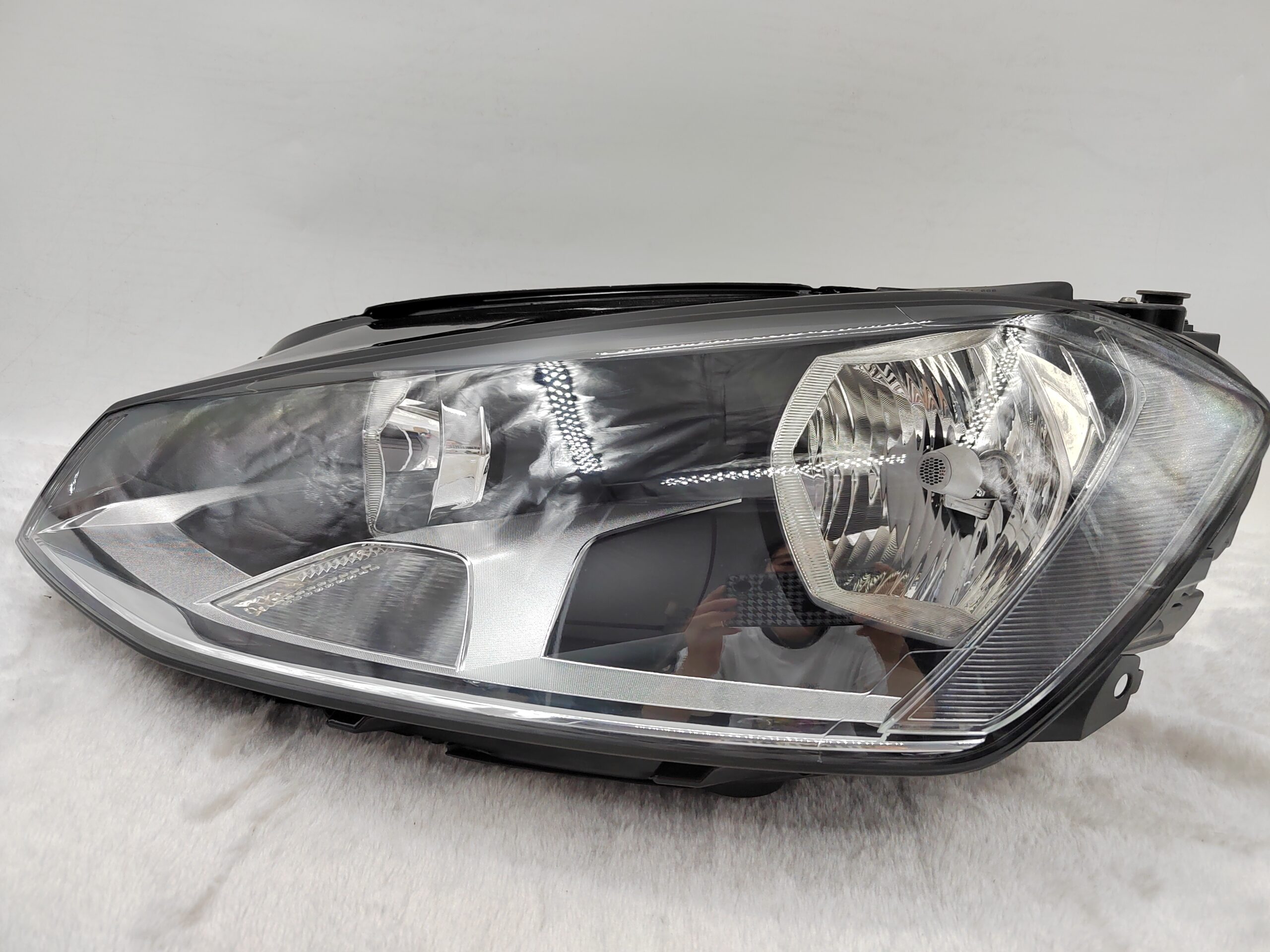 VOLKSWAGEN GOLF MK7 2014-2016 HALOGEN L.H.S HEADLIGHT ASSEMBLY