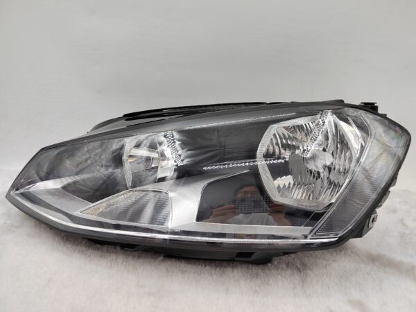 VOLKSWAGEN GOLF MK7 2014-2016 HALOGEN L.H.S HEADLIGHT ASSEMBLY