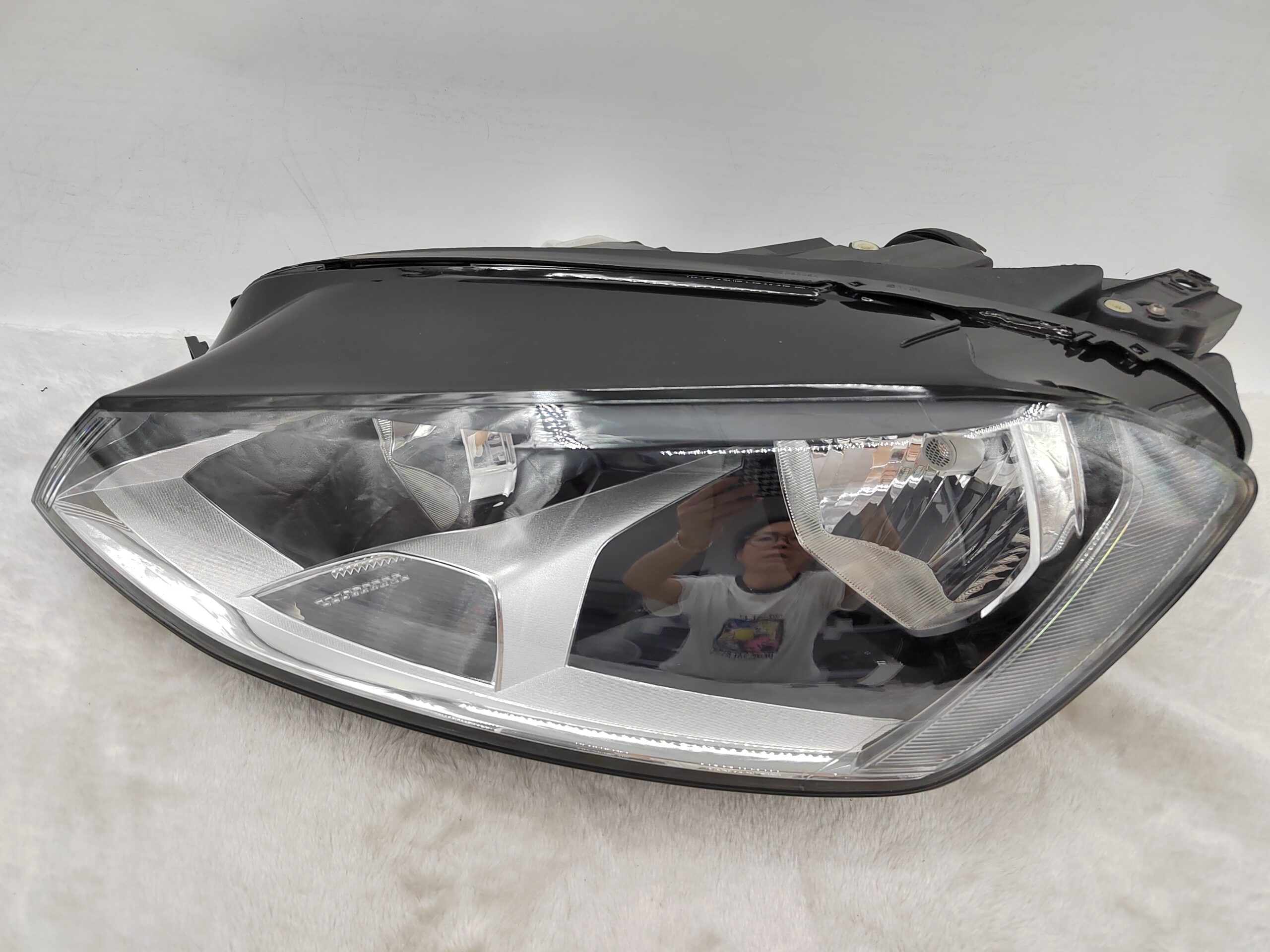 VOLKSWAGEN GOLF MK7 2014-2016 HALOGEN L.H.S HEADLIGHT ASSEMBLY