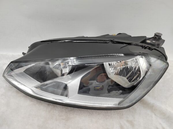 VOLKSWAGEN GOLF MK7 2014-2016 HALOGEN L.H.S HEADLIGHT ASSEMBLY