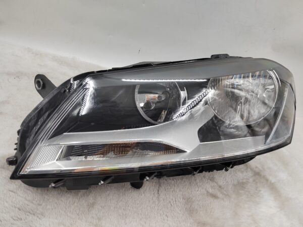 VOLKSWAGEN PASSAT B7 2011-2014 HALOGEN L.H.S HEADLIGHT ASSEMBLY