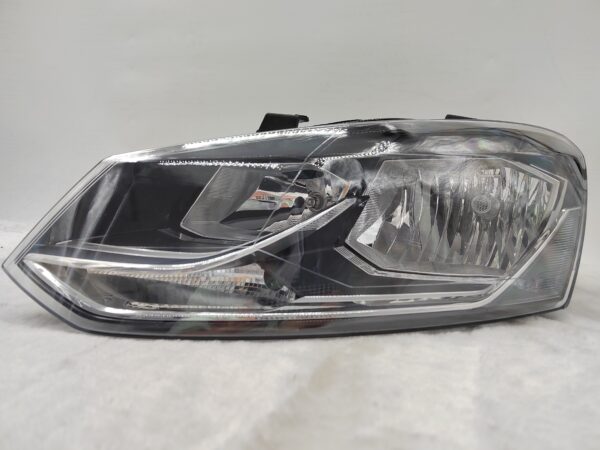 VOLKSWAGEN POLO 2014-2017 HALOGEN L.H.S HEADLIGHT ASSEMBLY