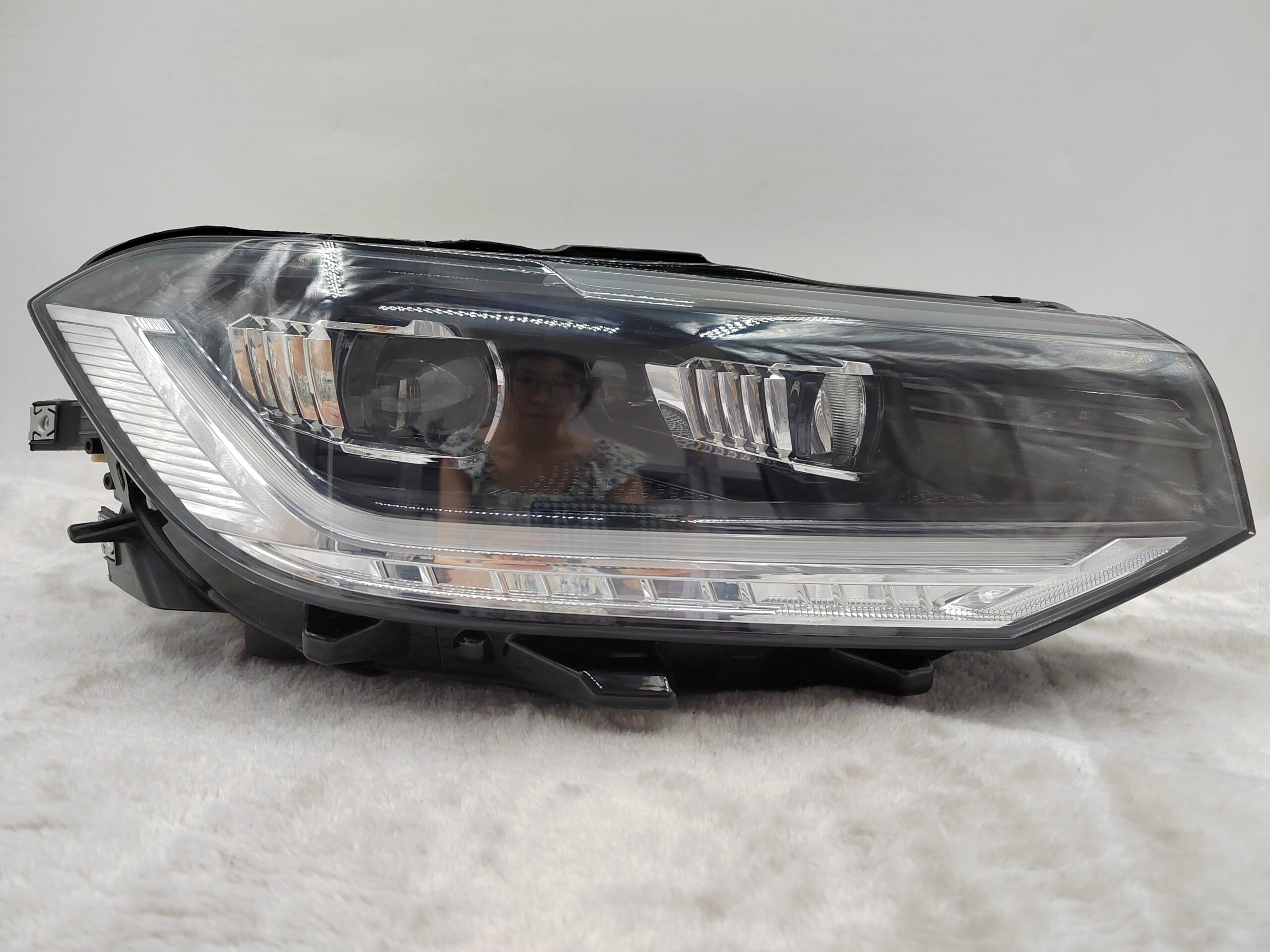 VOLKSWAGEN T-CROSS C1 2019-2022 LED R.H.S HEADLIGHT ASSEMBLY