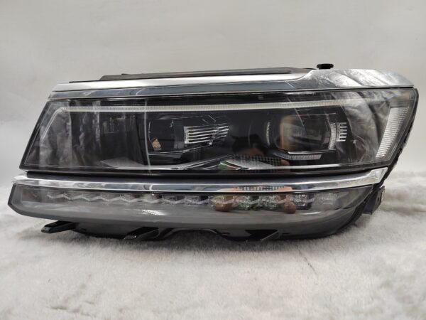 VOLKSWAGEN TIGUAN 2017-2020 LED L.H.S HEADLIGHT ASSEMBLY