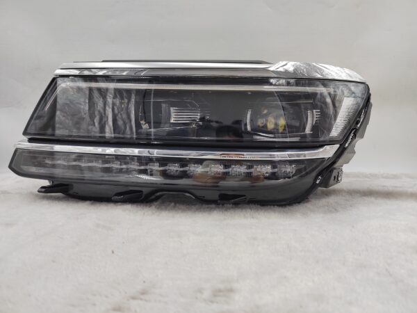 VOLKSWAGEN TIGUAN 2017-2020 LED L.H.S HEADLIGHT ASSEMBLY